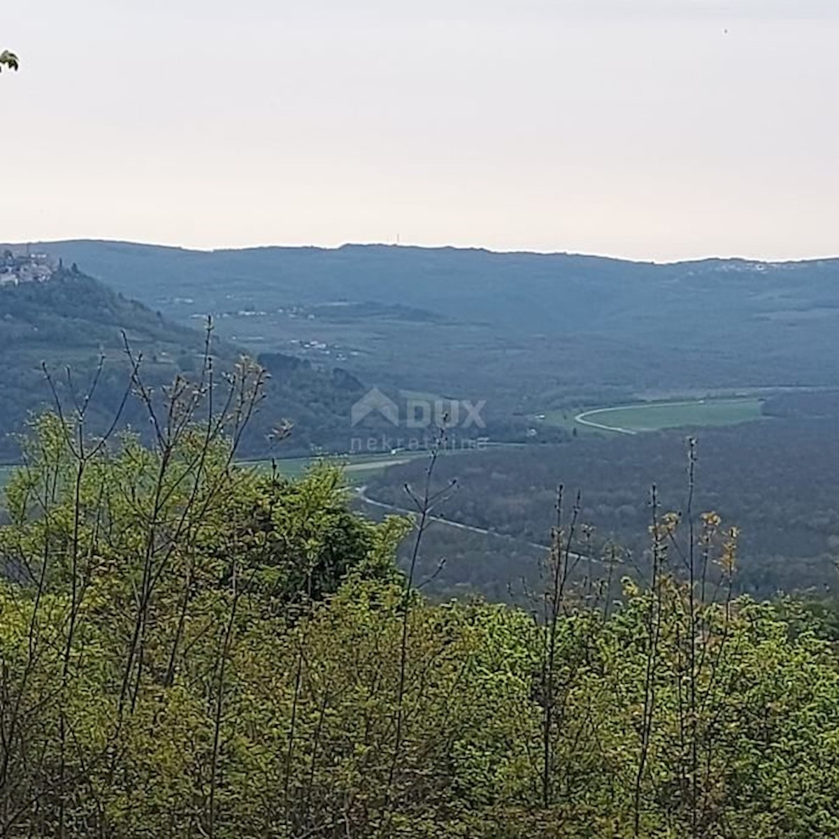 Pozemok Na predaj - ISTARSKA OPRTALJ