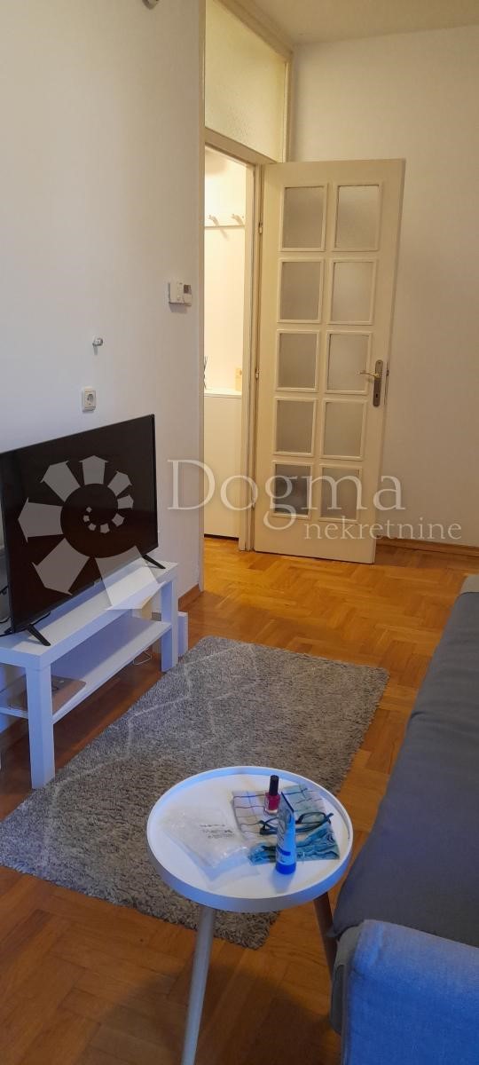 Appartement À louer - GRAD ZAGREB ZAGREB