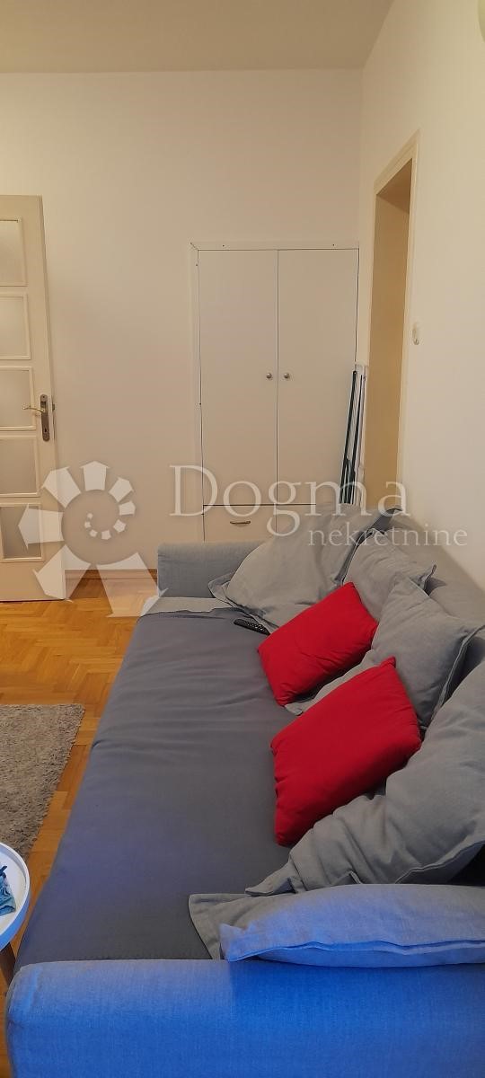 Appartement À louer - GRAD ZAGREB ZAGREB