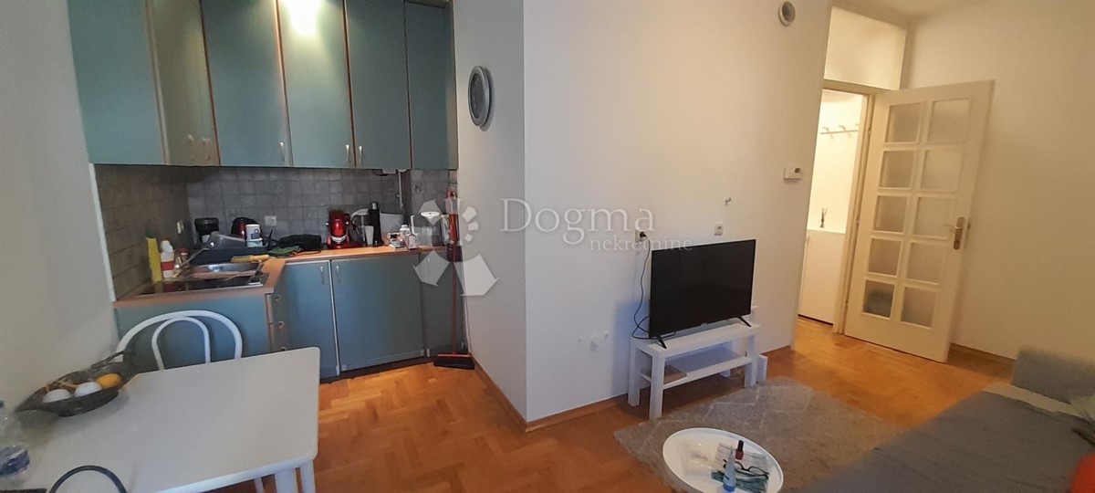 Appartement À louer - GRAD ZAGREB ZAGREB