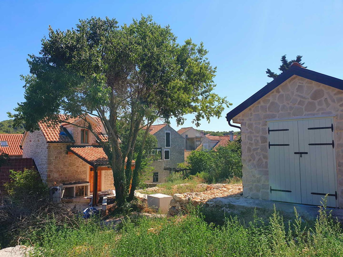 Haus Zu verkaufen - ŠIBENSKO-KNINSKA ŠIBENIK