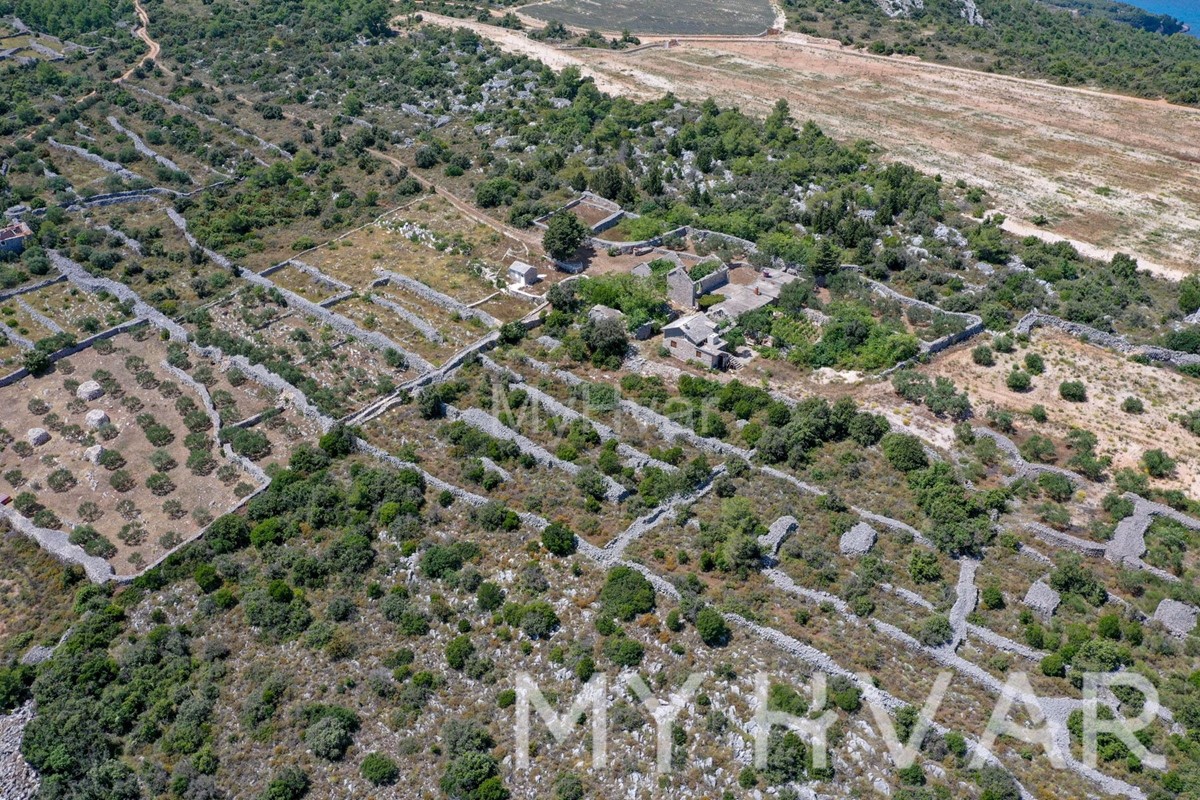 Terrain À vendre - SPLITSKO-DALMATINSKA JELSA