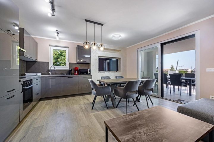 Apartma Naprodaj - Istarska Poreč - foto 3/15