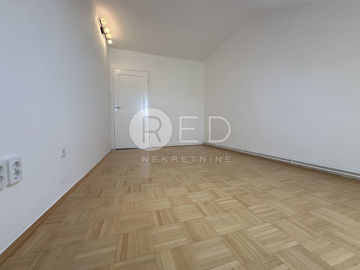 Apartmán Na predaj - GRAD ZAGREB ZAGREB