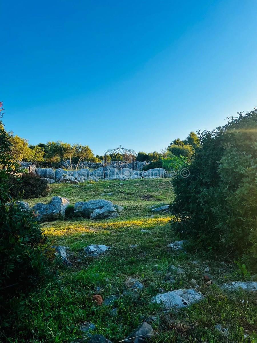 Pozemok Na predaj - SPLITSKO-DALMATINSKA ŠOLTA