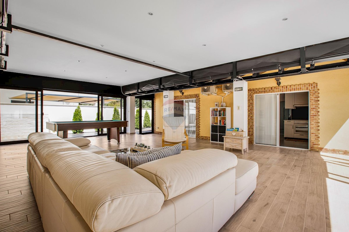 House For sale - ISTARSKA MEDULIN