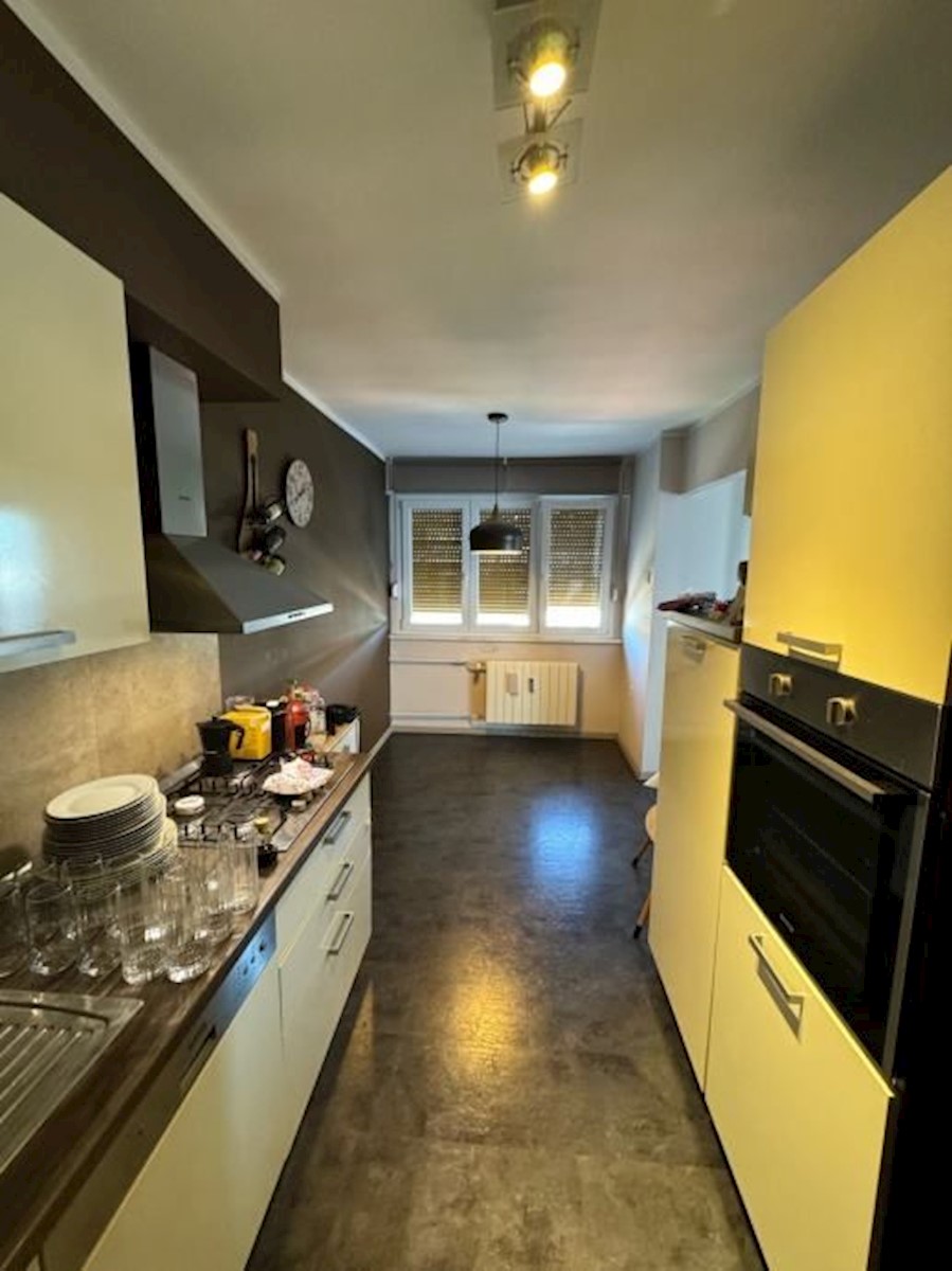 Apartment Zu verkaufen - PRIMORSKO-GORANSKA RIJEKA