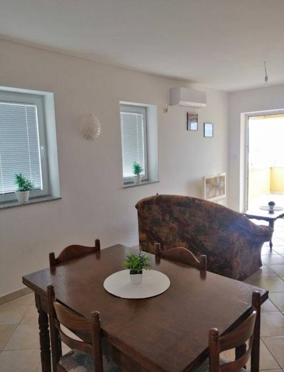 Flat For sale - PRIMORSKO-GORANSKA KRK