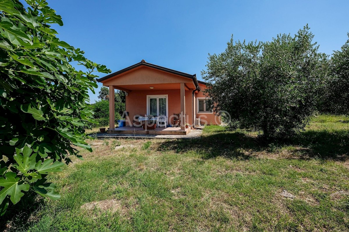 Kuća Na prodaju - ISTARSKA MARČANA