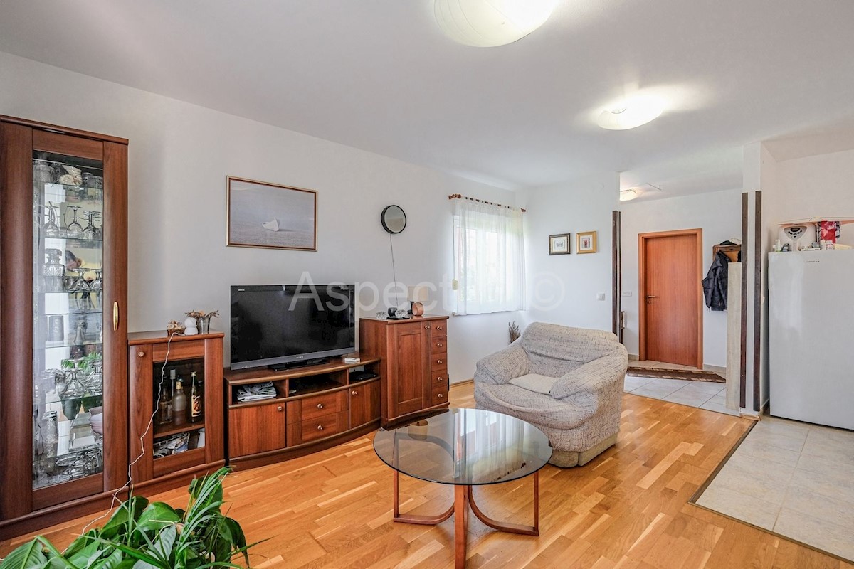 Kuća Na prodaju - ISTARSKA MARČANA