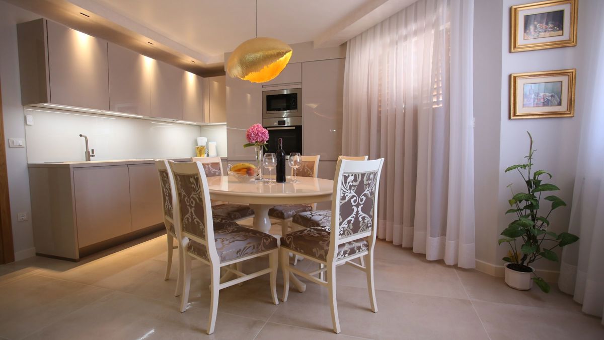 Haus Zu verkaufen - SPLITSKO-DALMATINSKA ČIOVO