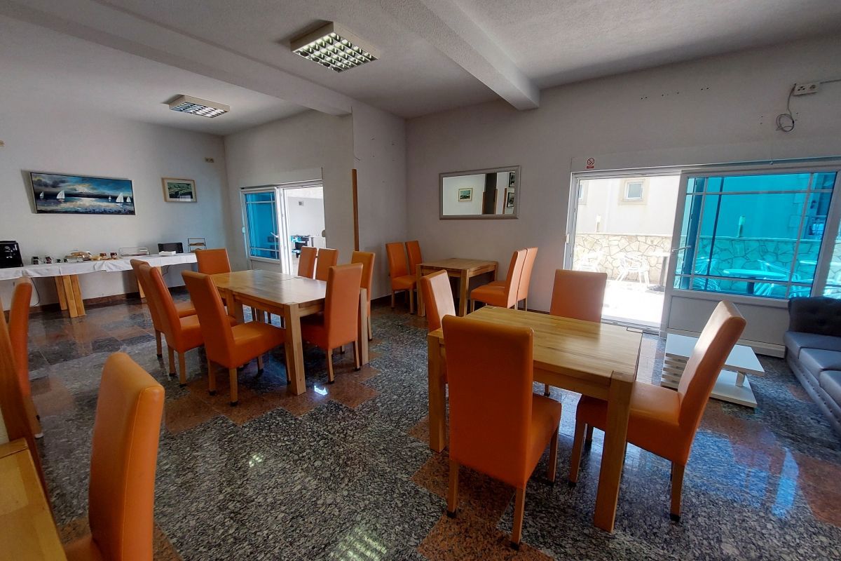 Business premises For sale - SPLITSKO-DALMATINSKA OMIŠ