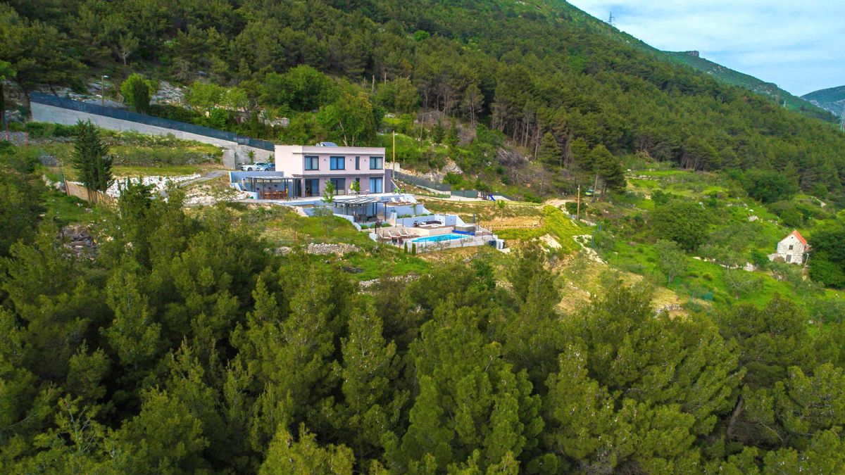 Kuća Na prodaju - SPLITSKO-DALMATINSKA KAŠTELA