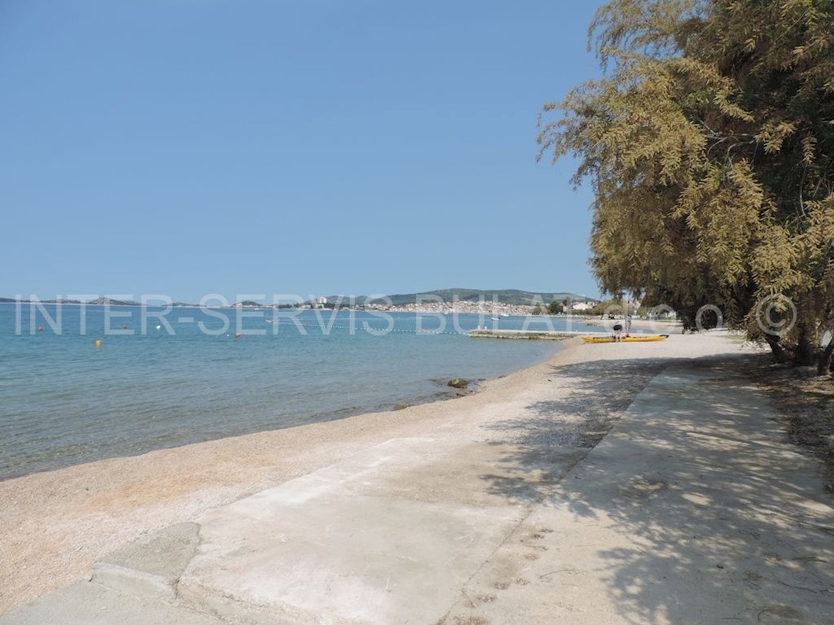 Stan Na prodaju - ŠIBENSKO-KNINSKA VODICE