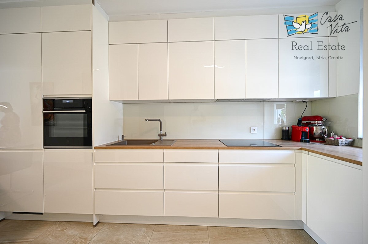 House For sale - ISTARSKA NOVIGRAD