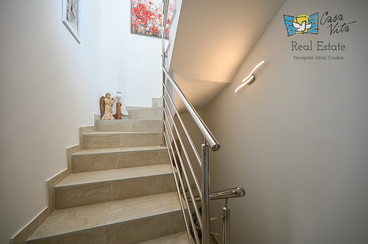 House For sale - ISTARSKA NOVIGRAD