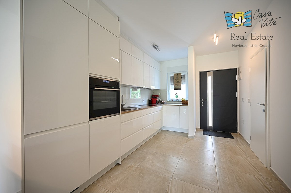 House For sale - ISTARSKA NOVIGRAD