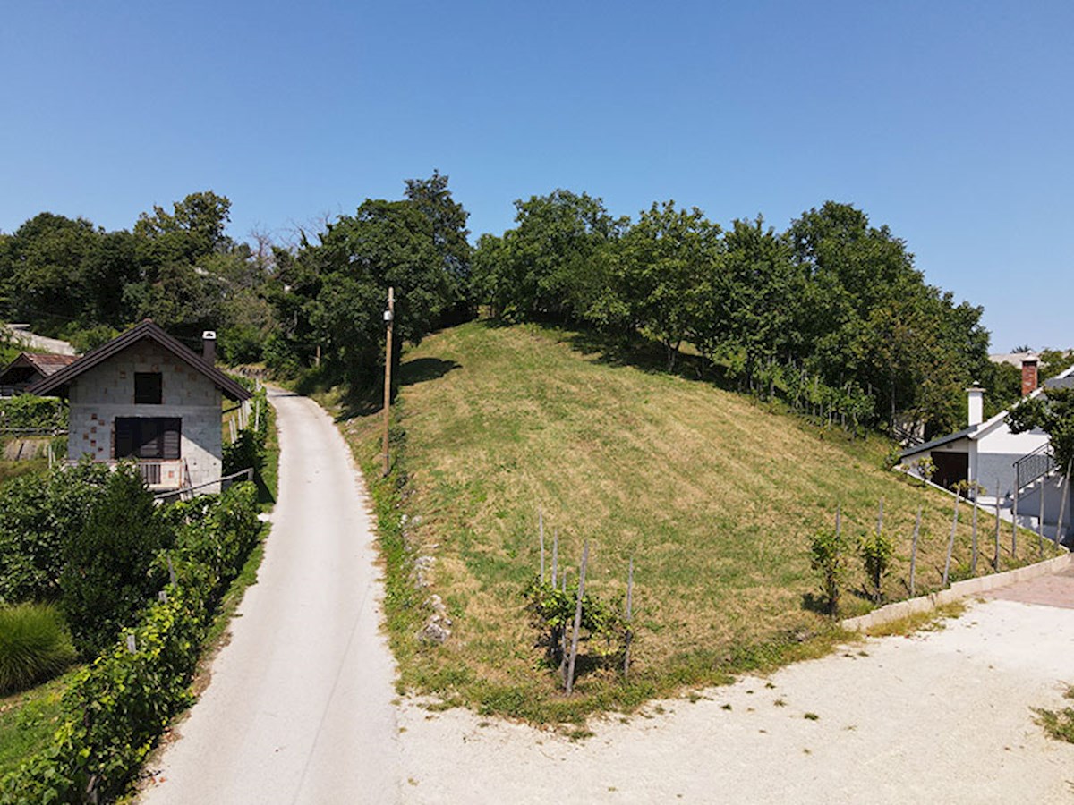 Zemljište Na prodaju - ZAGREBAČKA SAMOBOR