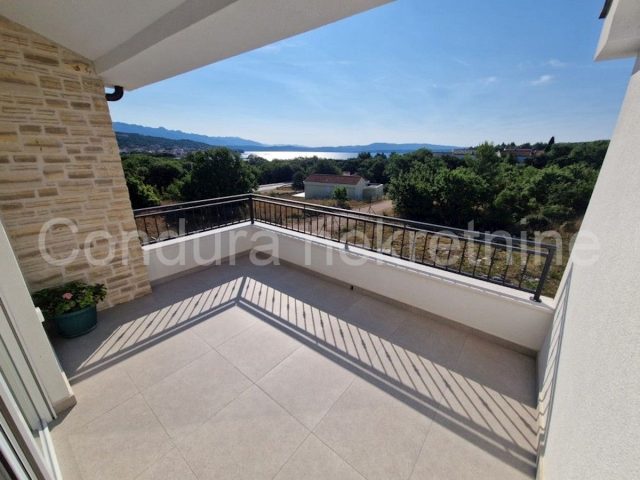 Appartement à vendre 98 m² – Posedarje