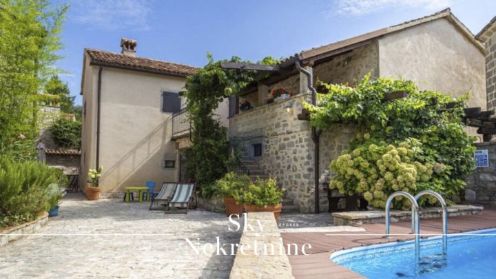 Kuća na prodaju 520 m² – Gračišće