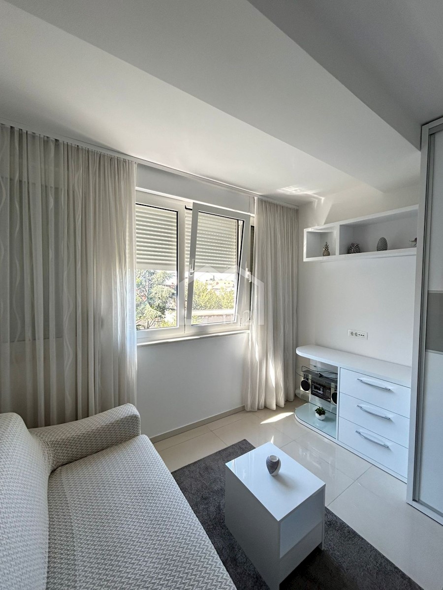 Apartment Zu verkaufen - SPLITSKO-DALMATINSKA SPLIT