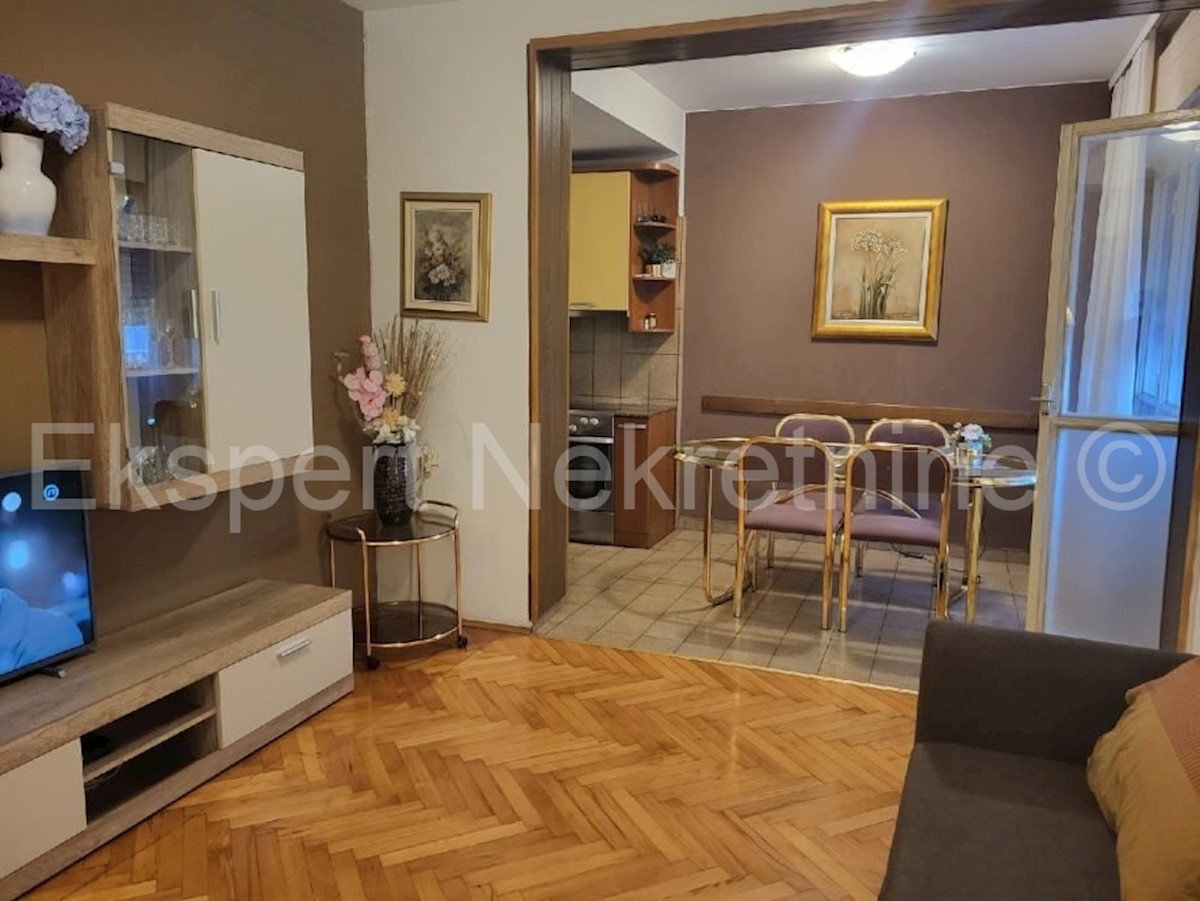 Apartment Zu verkaufen - SPLITSKO-DALMATINSKA SPLIT