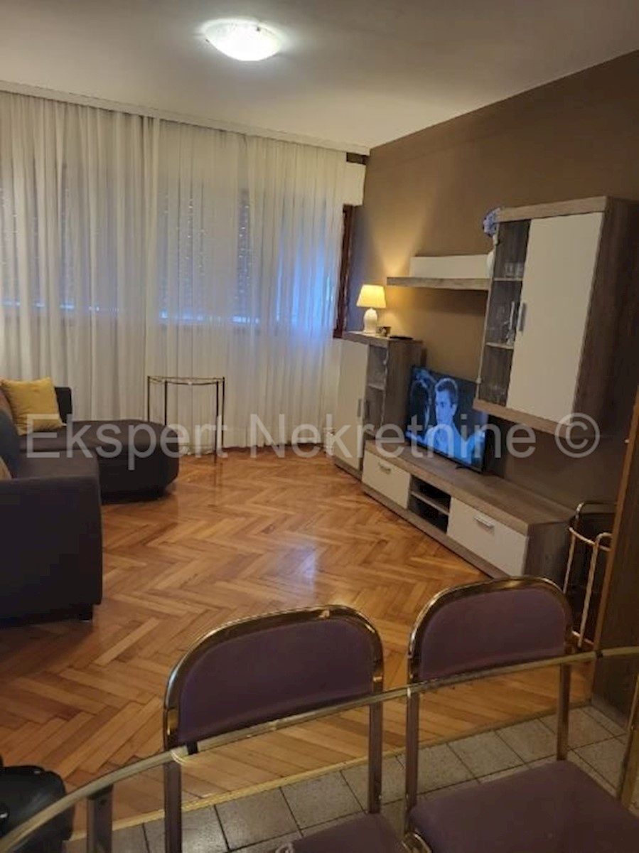 Apartment Zu verkaufen - SPLITSKO-DALMATINSKA SPLIT