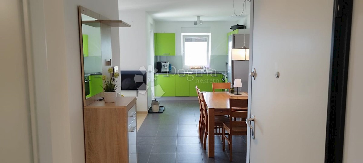 Apartma Na predaj - PRIMORSKO-GORANSKA KRK