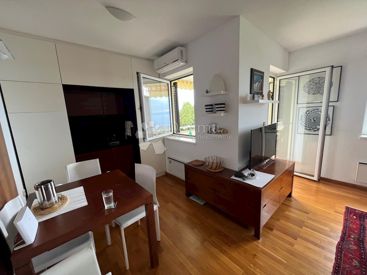 Apartment Zu verkaufen - PRIMORSKO-GORANSKA LOVRAN