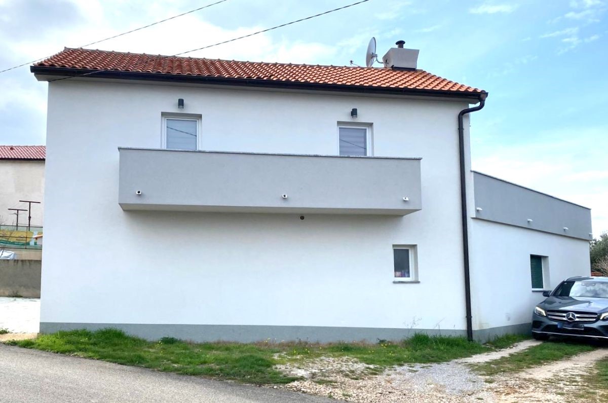 Hiša Na predaj - PRIMORSKO-GORANSKA KRK