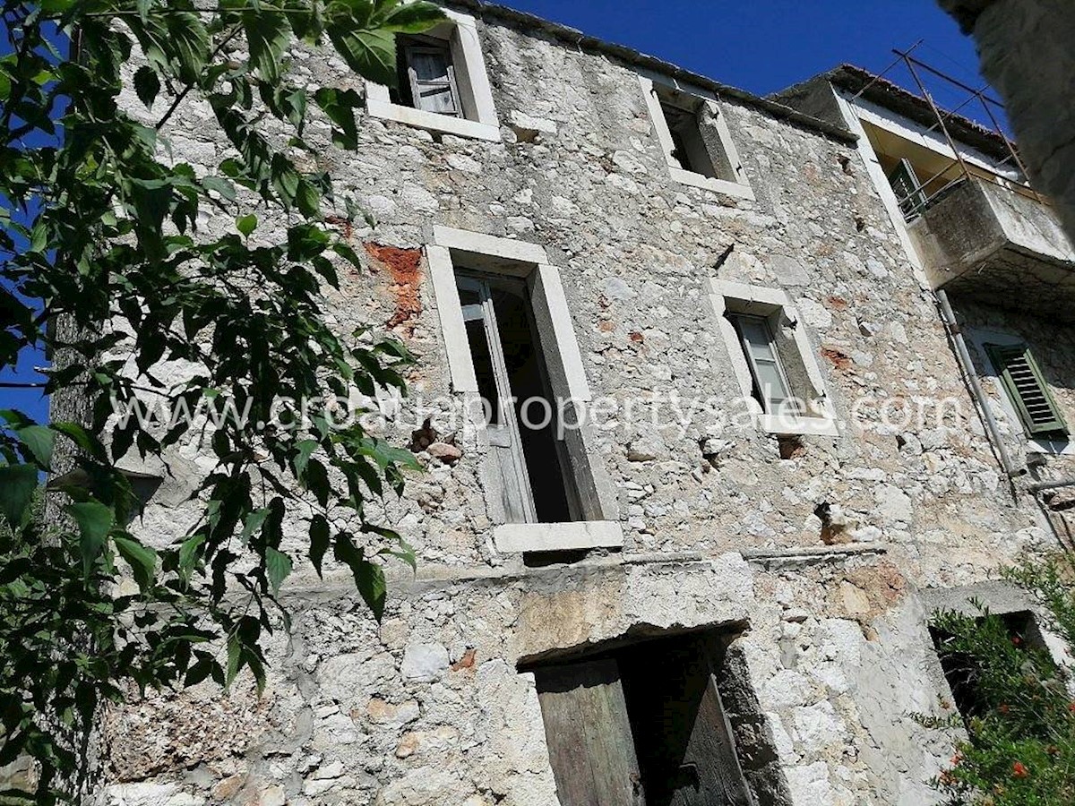 Casa In vendita - SPLITSKO-DALMATINSKA HVAR