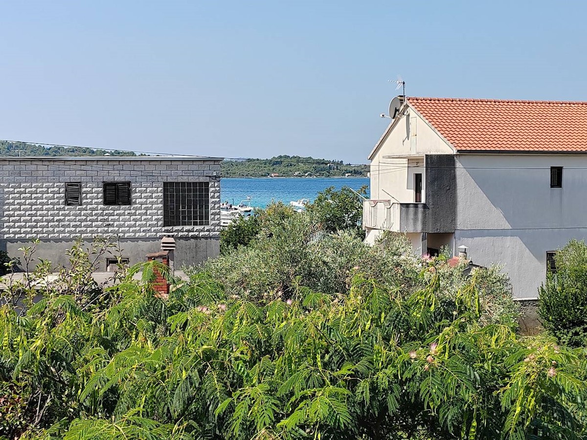 Stan Na prodaju - ŠIBENSKO-KNINSKA VODICE