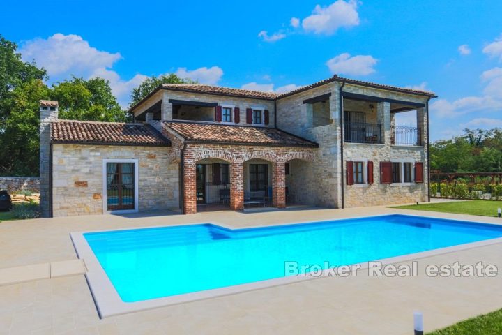 Casa in vendita 249 m² – Pazin