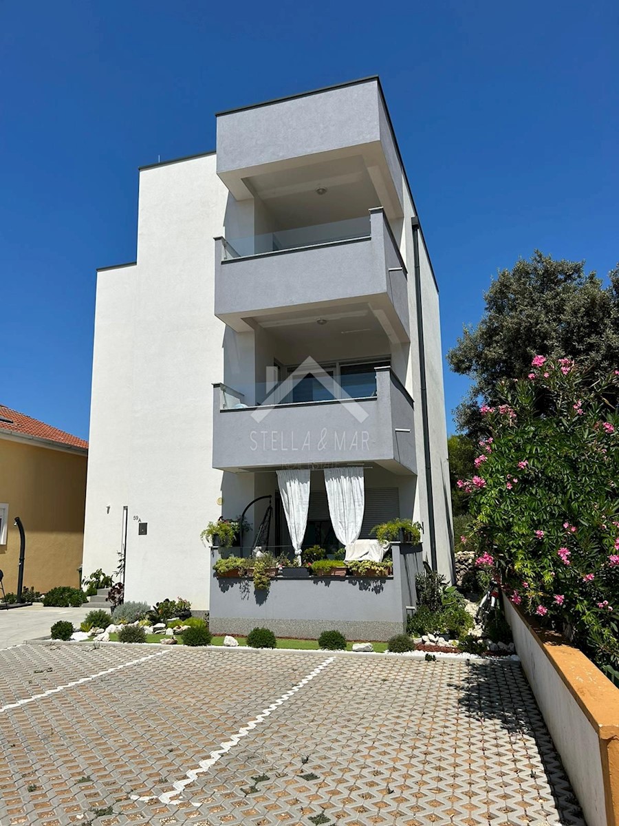 Flat For sale - ZADARSKA VIR