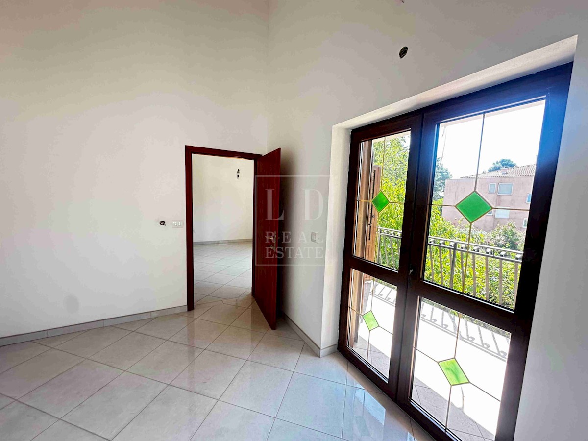 Flat For sale - ISTARSKA NOVIGRAD
