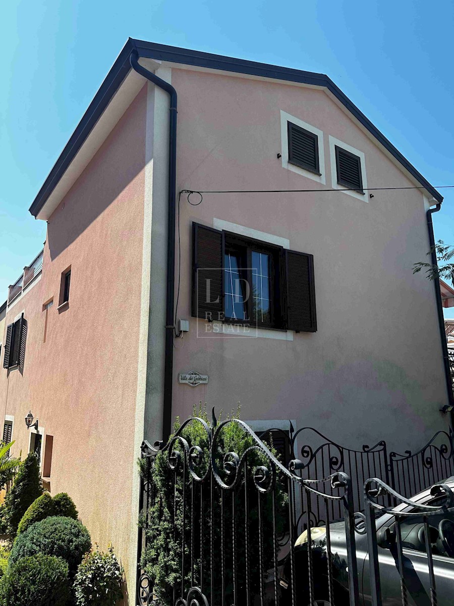 Flat For sale - ISTARSKA NOVIGRAD