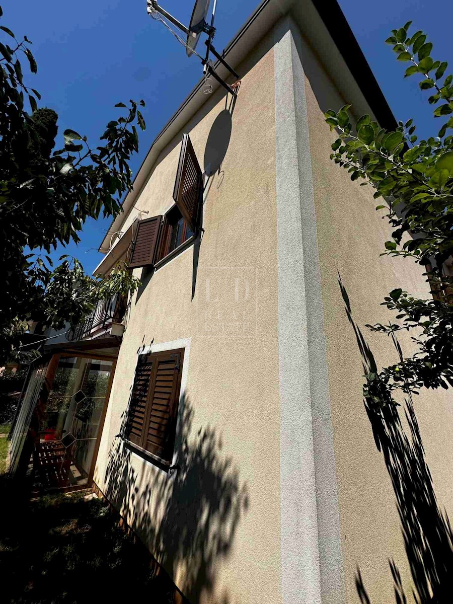 Flat For sale - ISTARSKA NOVIGRAD