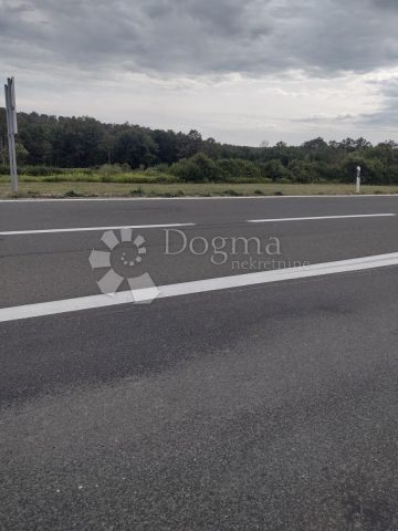 Parcela Naprodaj - Sisačko-moslavačka Topusko - foto 4/4