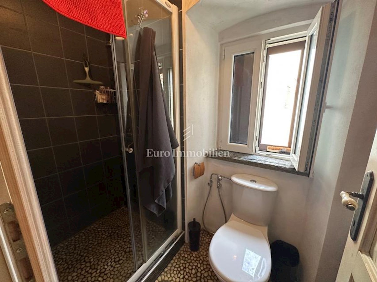 Flat For sale - PRIMORSKO-GORANSKA KRK