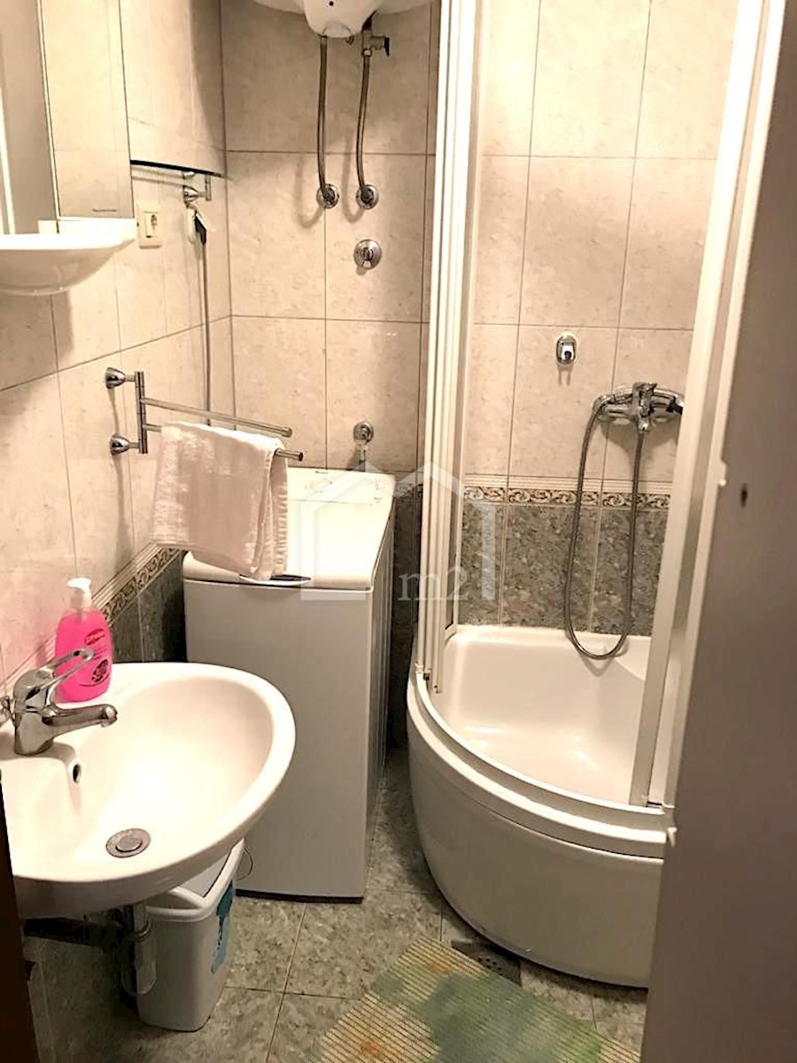 Apartma Za najem - SPLITSKO-DALMATINSKA SPLIT