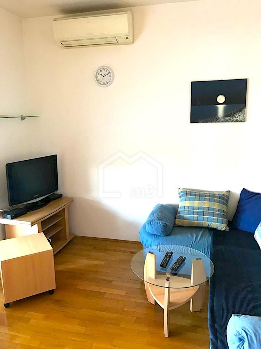 Appartement À louer - SPLITSKO-DALMATINSKA SPLIT