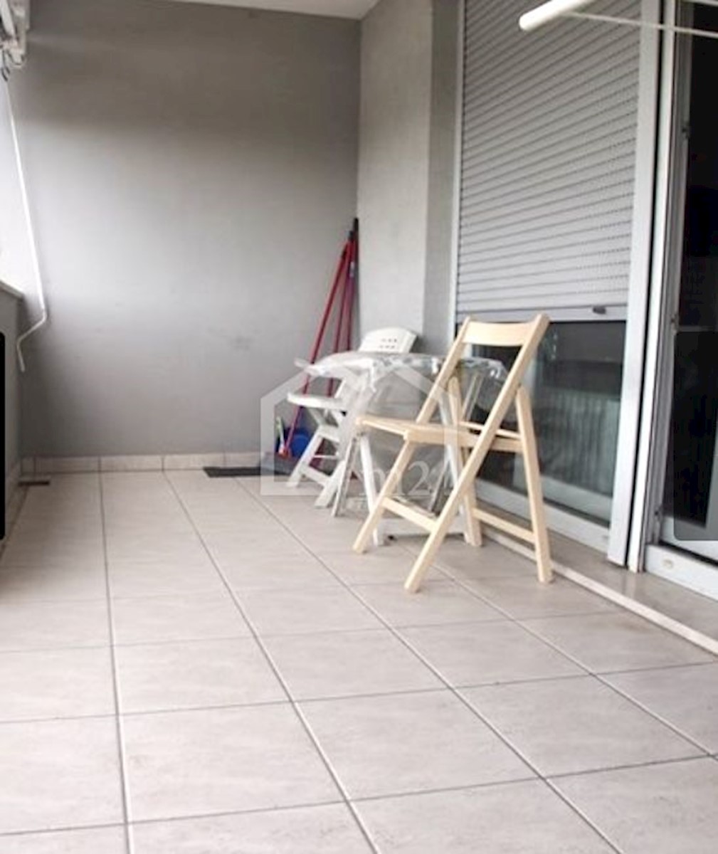 Appartement À louer - SPLITSKO-DALMATINSKA SPLIT