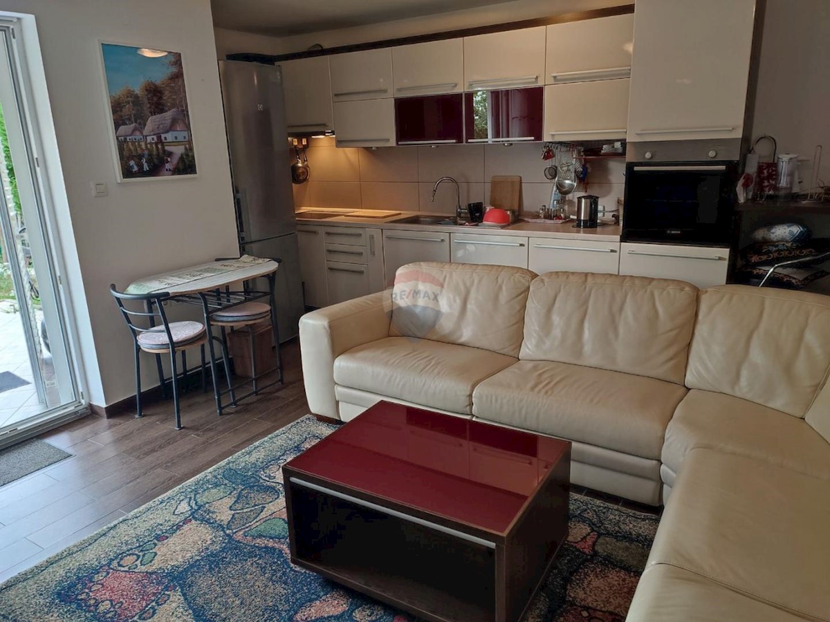 Apartma Na predaj - PRIMORSKO-GORANSKA KRK