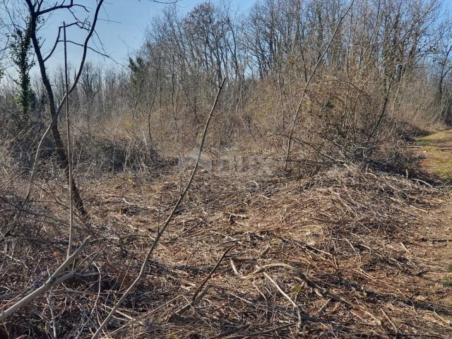 Pozemek na prodej 770 m² – Pazin