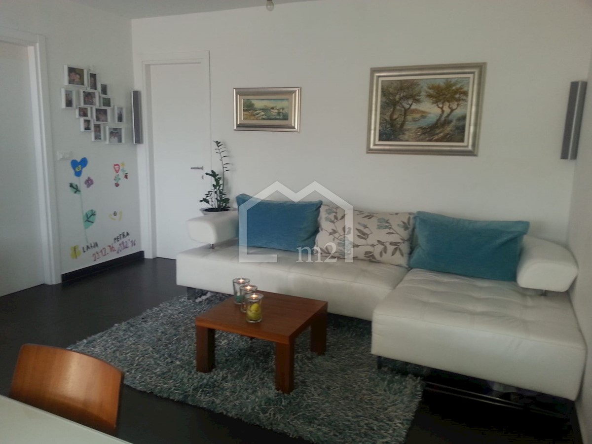 Flat For rent - SPLITSKO-DALMATINSKA SPLIT