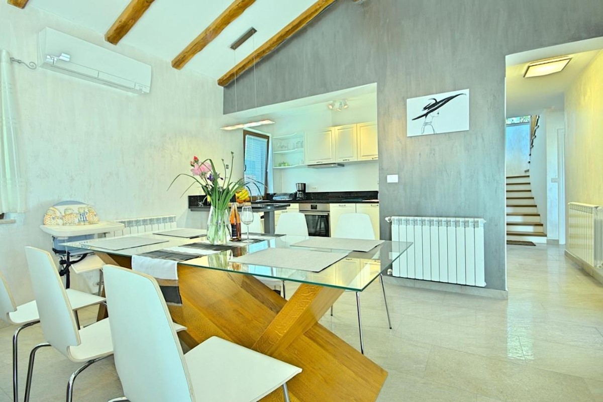 House For sale - ISTARSKA NOVIGRAD