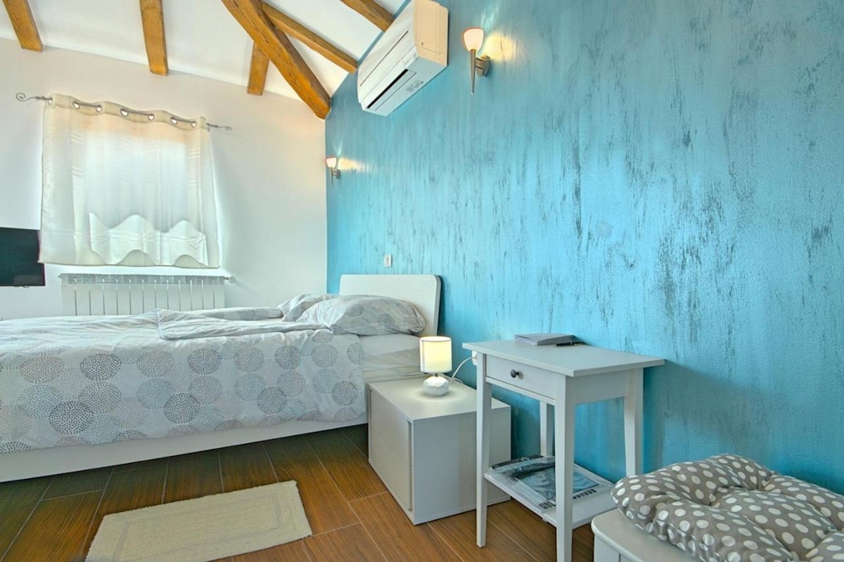 House For sale - ISTARSKA NOVIGRAD