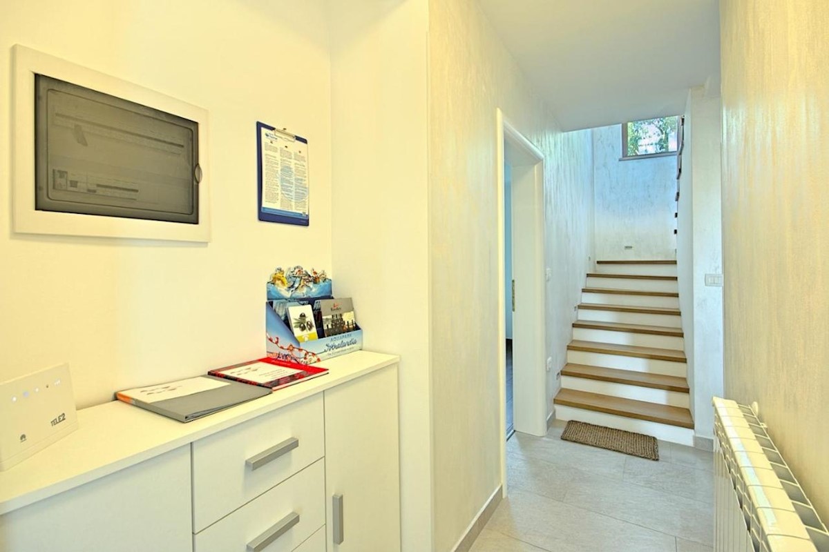 House For sale - ISTARSKA NOVIGRAD