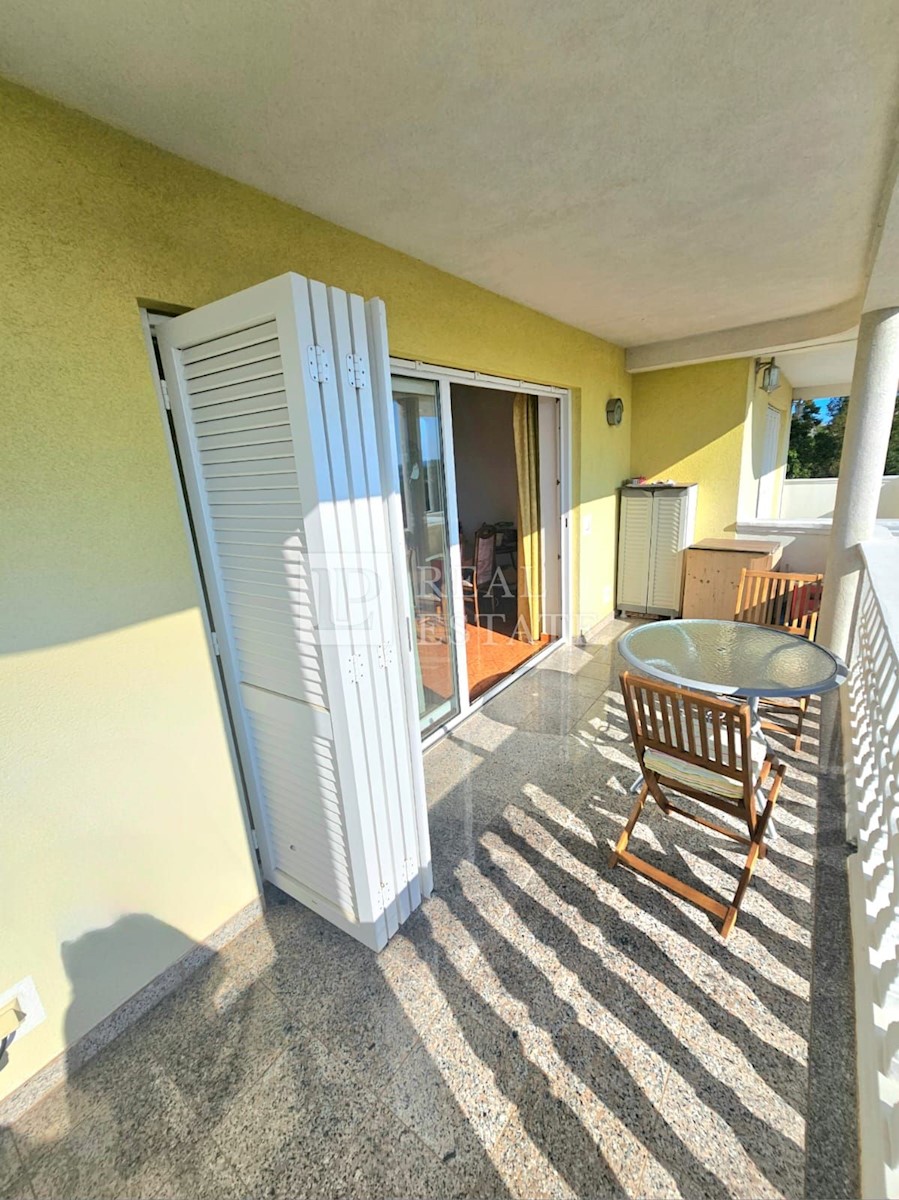 Flat For sale - PRIMORSKO-GORANSKA CRIKVENICA