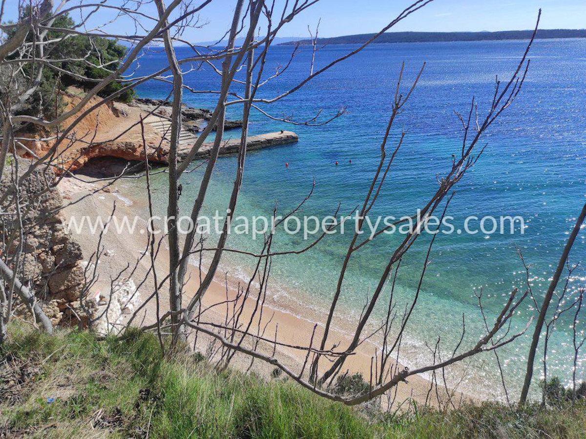 Land For sale - SPLITSKO-DALMATINSKA HVAR